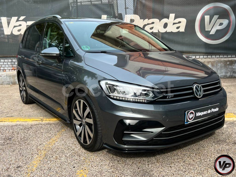 VOLKSWAGEN Touran Sport 1.4 TSI DSG