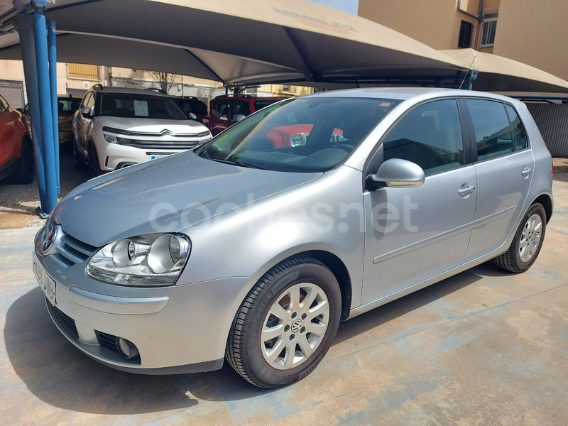 VOLKSWAGEN Golf 1.9 TDI Trendline