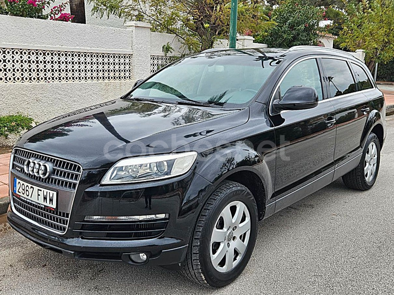 AUDI Q7 3.0 TDI quattro tiptronic