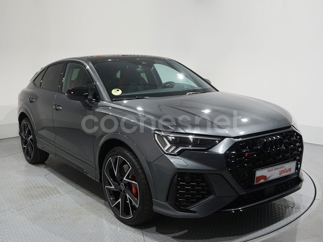 AUDI Q3 Sportback RS 2.5 TFSI quattro