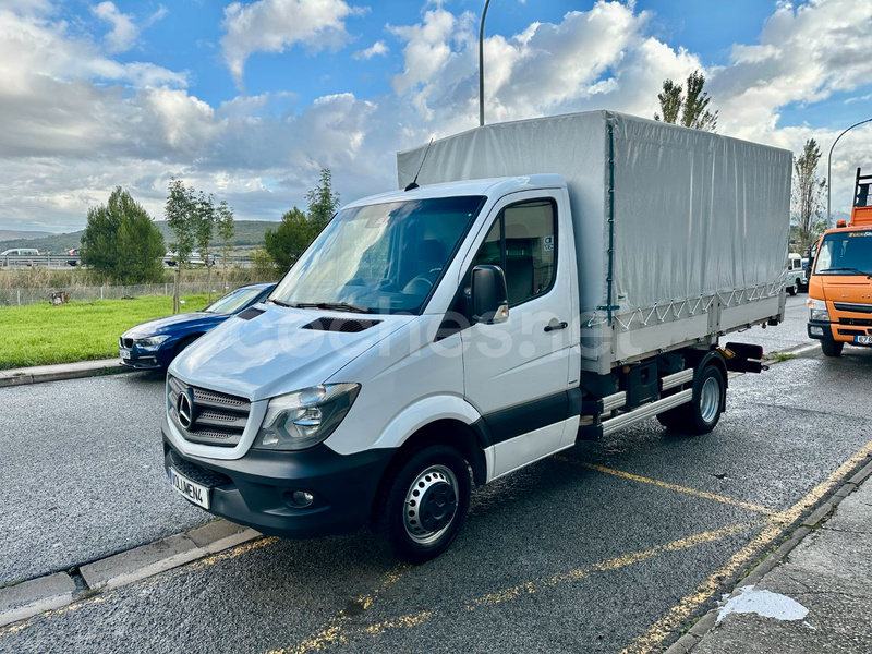 MERCEDES-BENZ Sprinter 319 CDI MEDIO 3.5T Chasis Rebajado