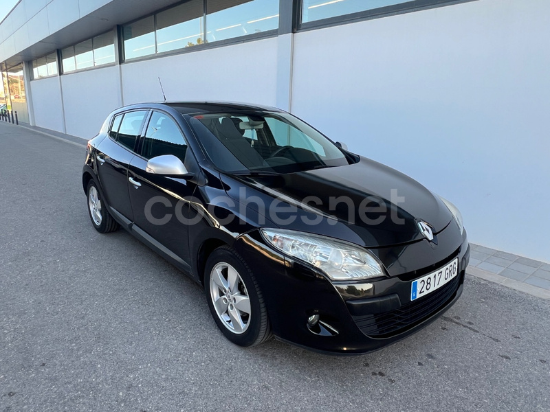 RENAULT Mégane Dynamique 1.5dCi 105cv eco2 5p.