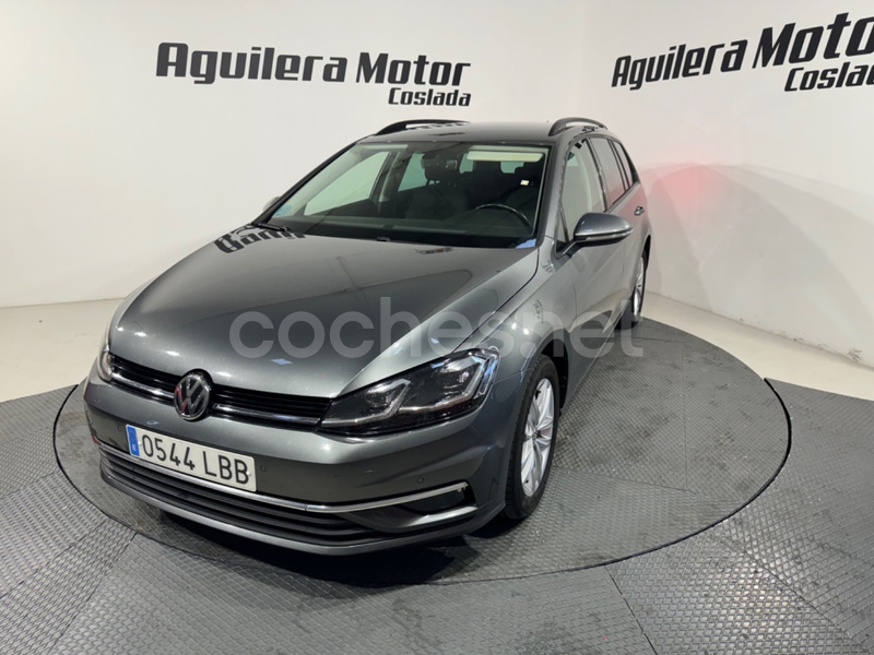 VOLKSWAGEN Golf Advance 2.0 TDI Variant