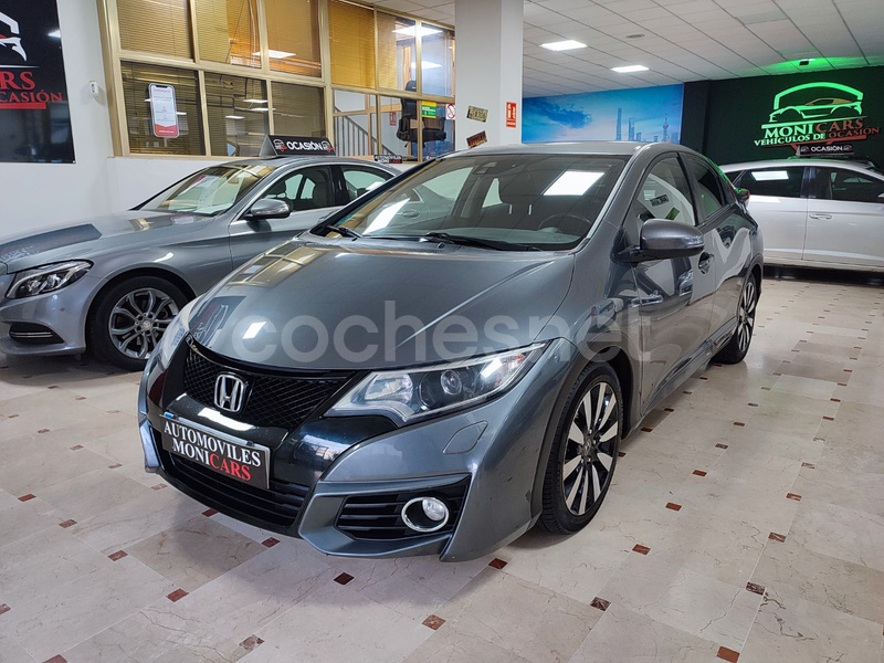 HONDA Civic 1.6 iDTEC Elegance Navi Pack