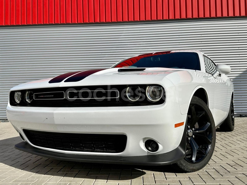 DODGE Challenger SXT RWD