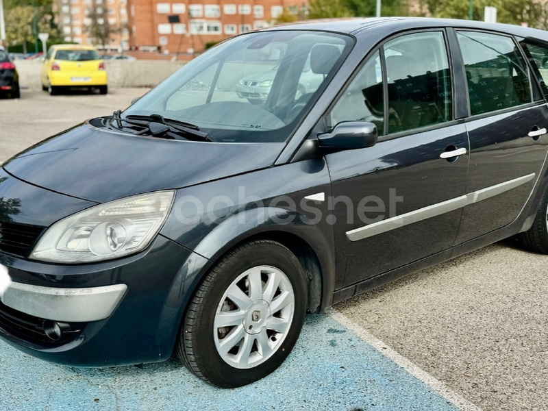 RENAULT Grand Scénic Dynamique 7 plazas 1.9dCi EU4