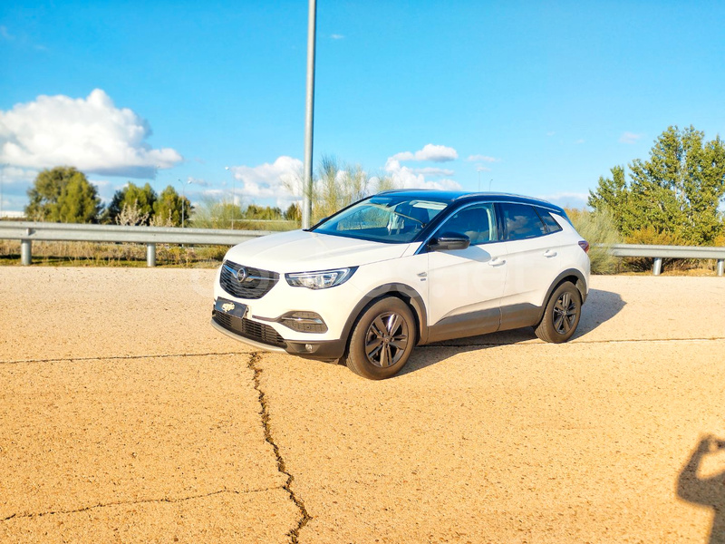 OPEL Grandland X 1.2 Turbo Edition