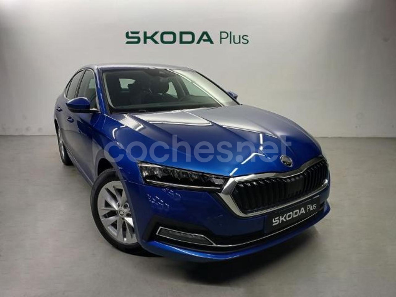 SKODA Octavia 2.0 TDI 150 CV DSG Selection