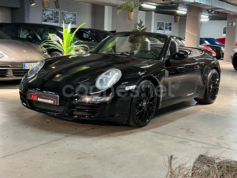 PORSCHE 911 Carrera Cabrio