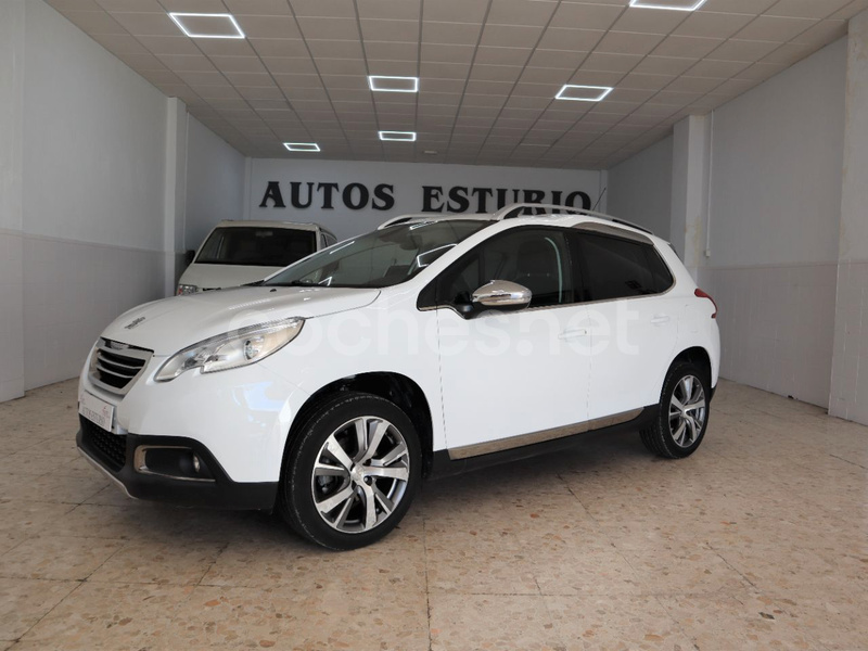 PEUGEOT 2008 Allure 1.6 eHDi 115