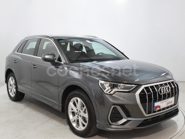 AUDI Q3 40 TDI S tronic Quattro S Line