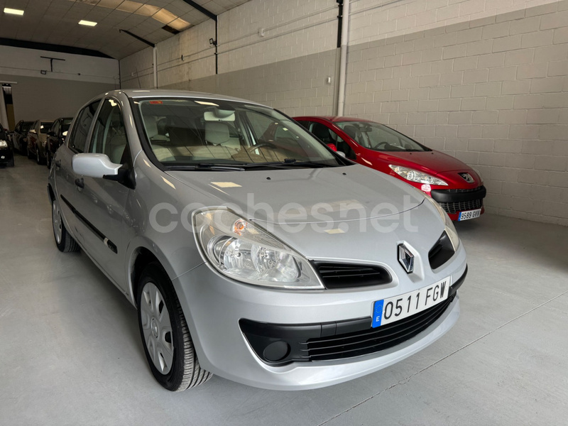 RENAULT Clio Authentique 1.5DCI70