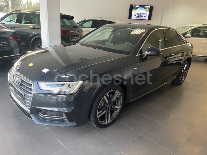 AUDI A4 2.0 TDI S tronic