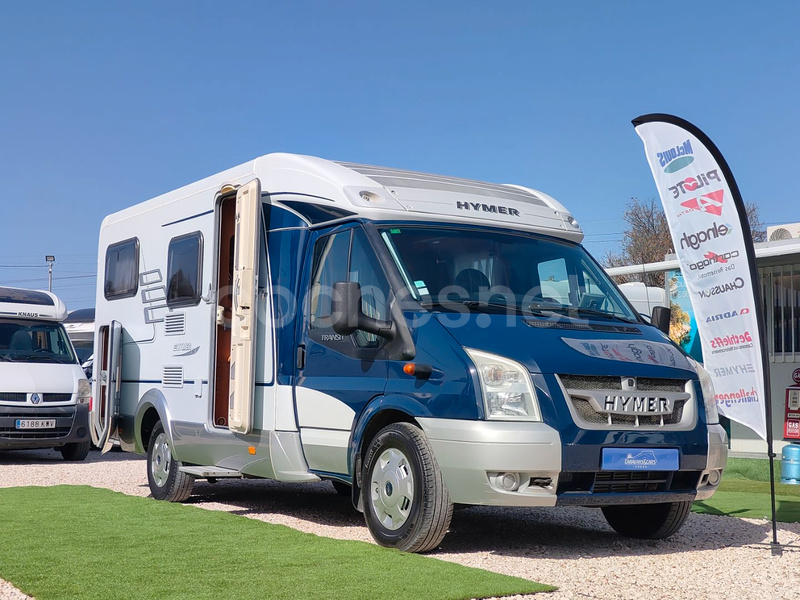 Autocaravana Hymer van cama gemela