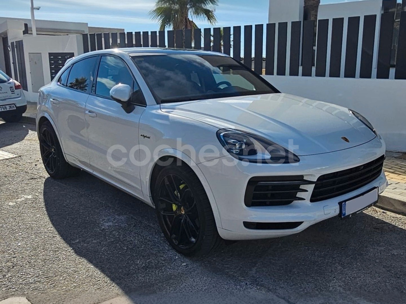 PORSCHE Cayenne Coupé EHybrid Platinum Edition