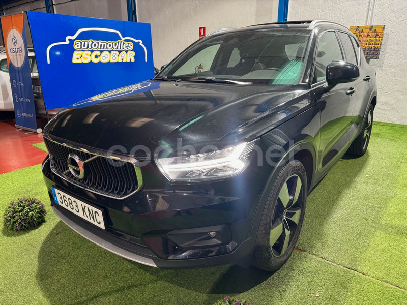 VOLVO XC40 2.0 D3 Momentum Auto