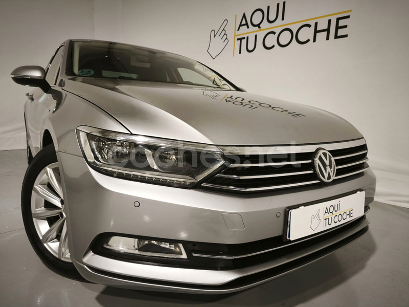 VOLKSWAGEN Passat Advance 2.0 TDI