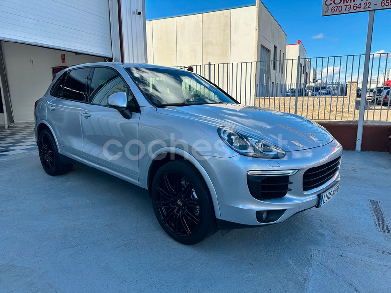 PORSCHE Cayenne Diesel Platinum Edition