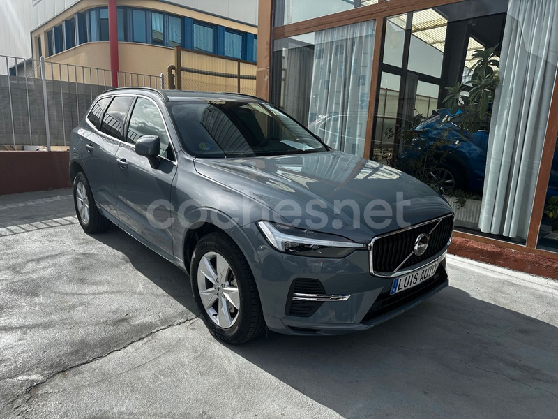 VOLVO XC60 2.0 B4 D AWD Plus Dark Auto