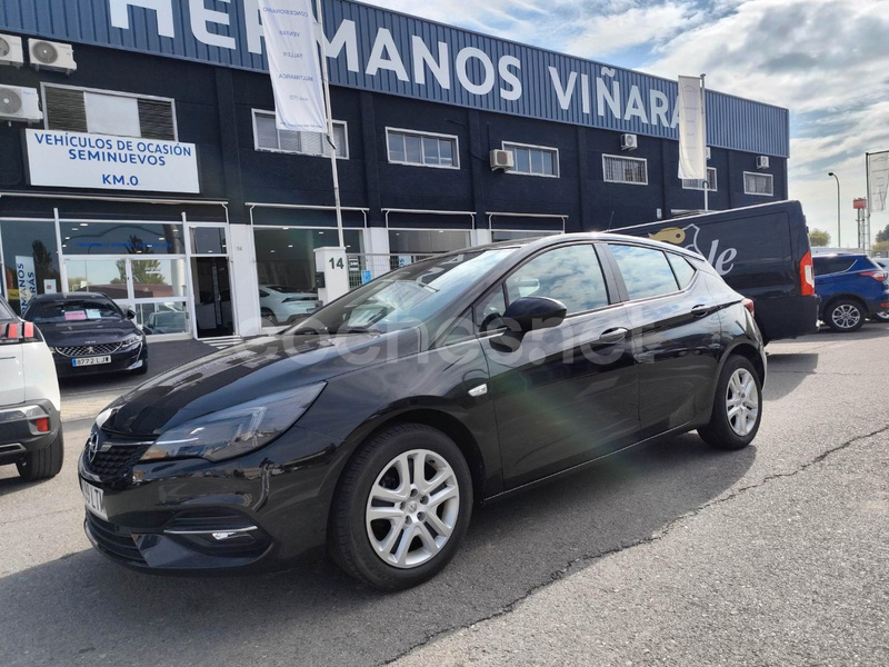 OPEL Astra 1.2T SHL Edition