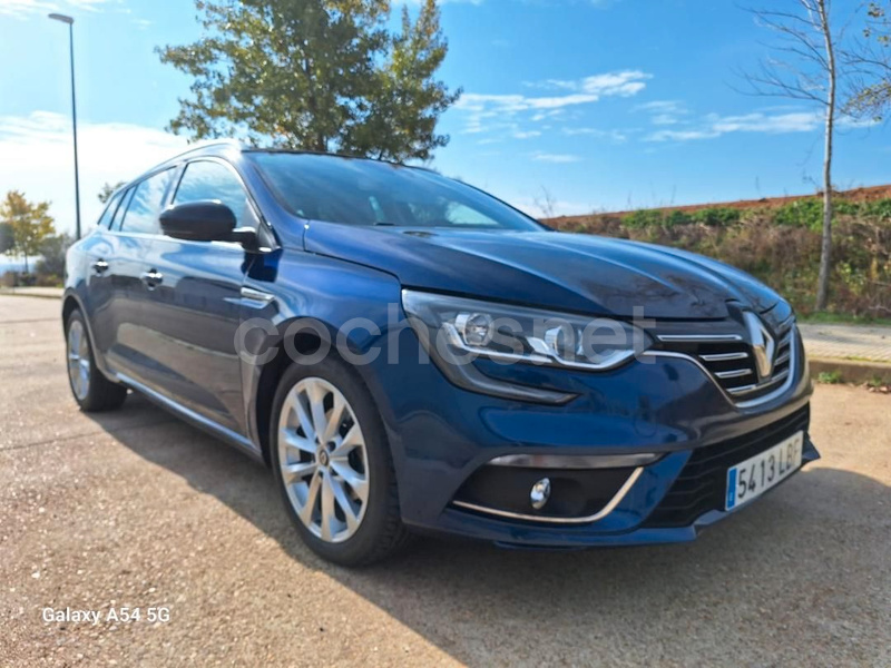 RENAULT Mégane S.T. Bose Blue dCi EDC