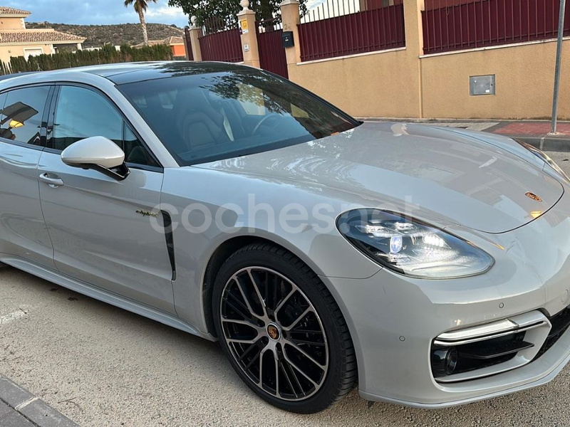 PORSCHE Panamera 4S EHybrid