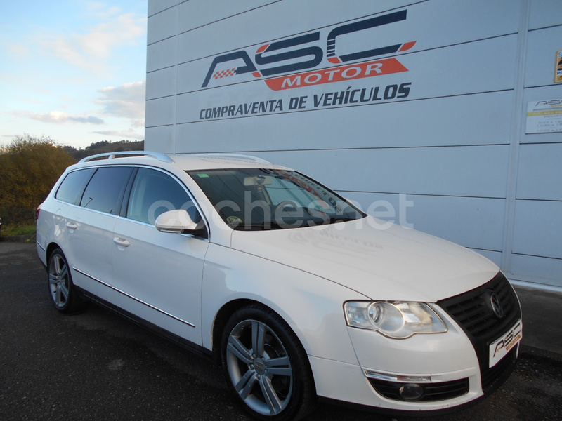 VOLKSWAGEN Passat Variant 2.0 TDI DPF DSG Highline