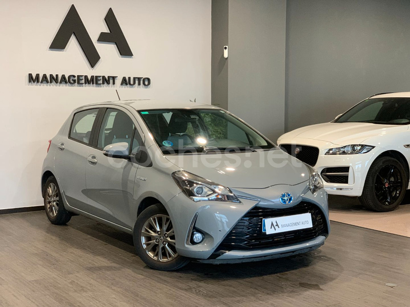 TOYOTA Yaris 1.5 100H Feel