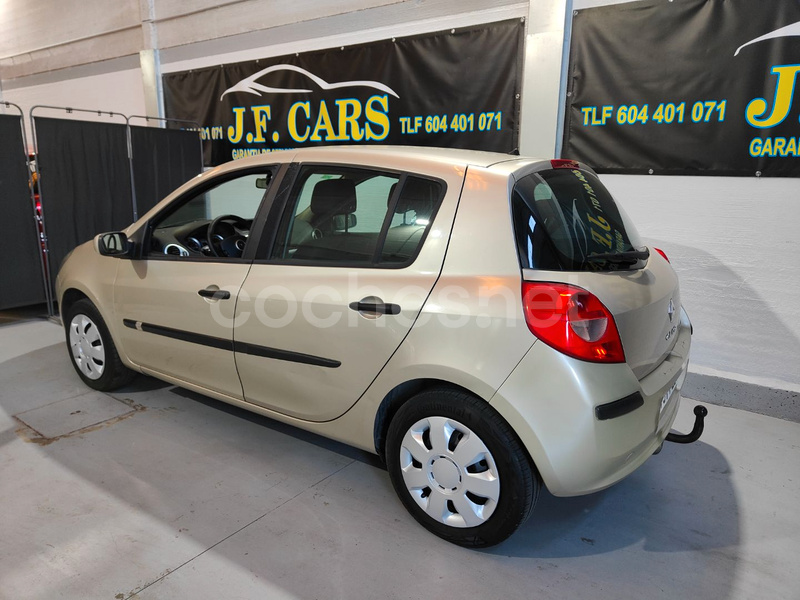 RENAULT Clio Business 1.5DCI85 eco2