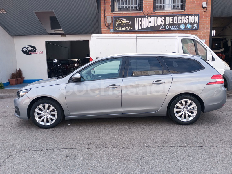 PEUGEOT 308 SW Style 1.2 PureTech Auto