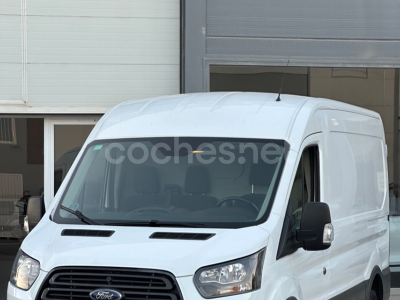 FORD Transit 310 L2H2 Van Trend Delantera