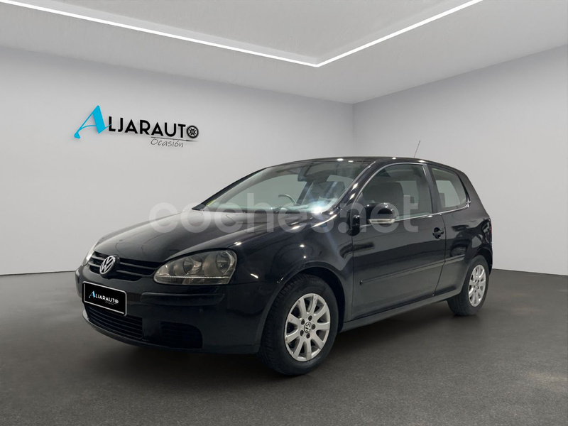 VOLKSWAGEN Golf 1.6 FSI Highline