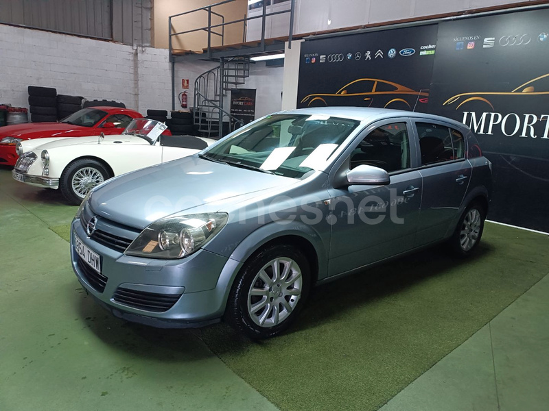 OPEL Astra 1.4 Essentia