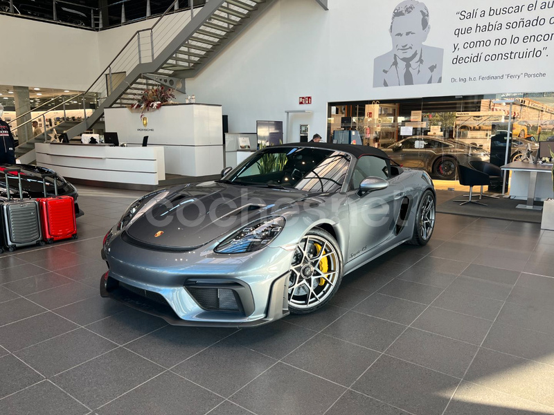 PORSCHE 718 Boxster Spyder RS