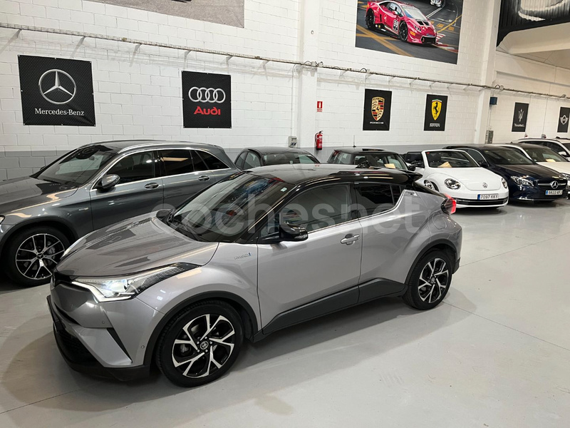 TOYOTA C-HR 1.8 125H Dynamic Plus