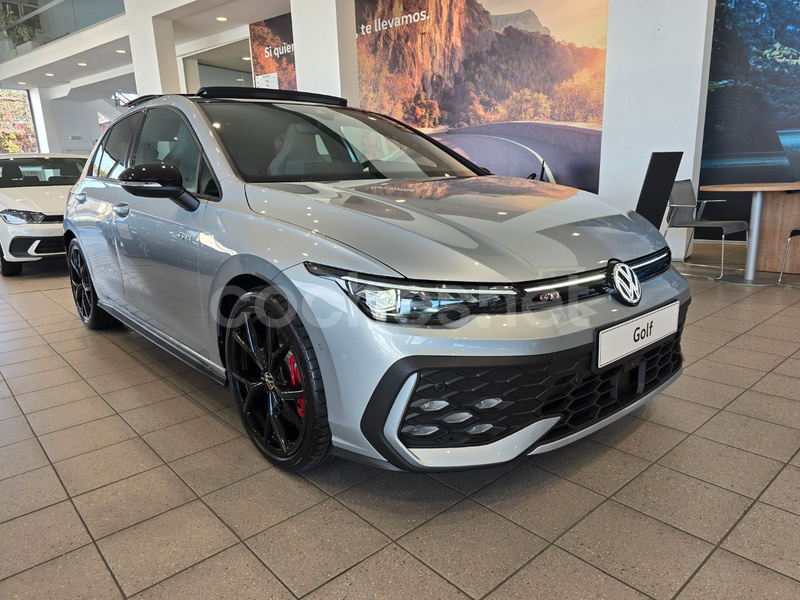 VOLKSWAGEN Golf GTI 2.0 TSI DSG