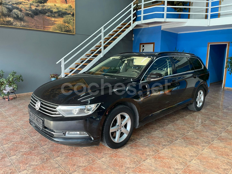 VOLKSWAGEN Passat Advance 2.0 TDI 110kW150CV DSG Variant