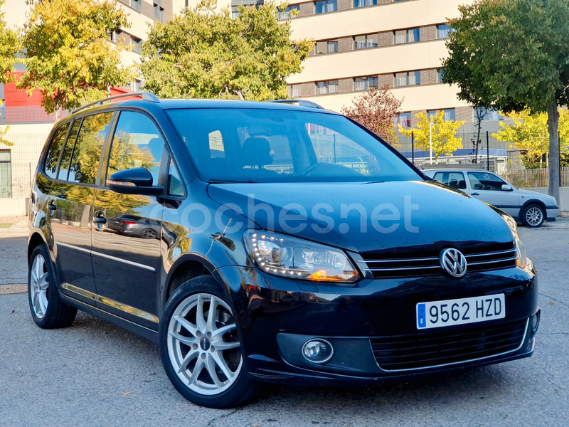 VOLKSWAGEN Touran 2.0 TDI Advance