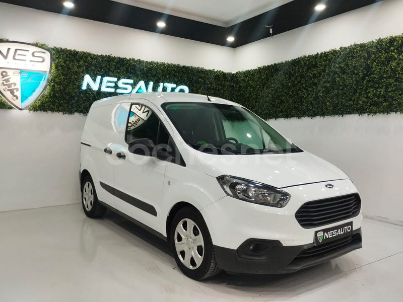 FORD Transit Courier Kombi 1.0 EcoBoost Trend