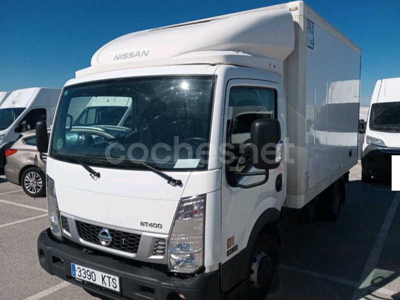 NISSAN NT400 35.132 Comfort CPOL Cab Abat Media