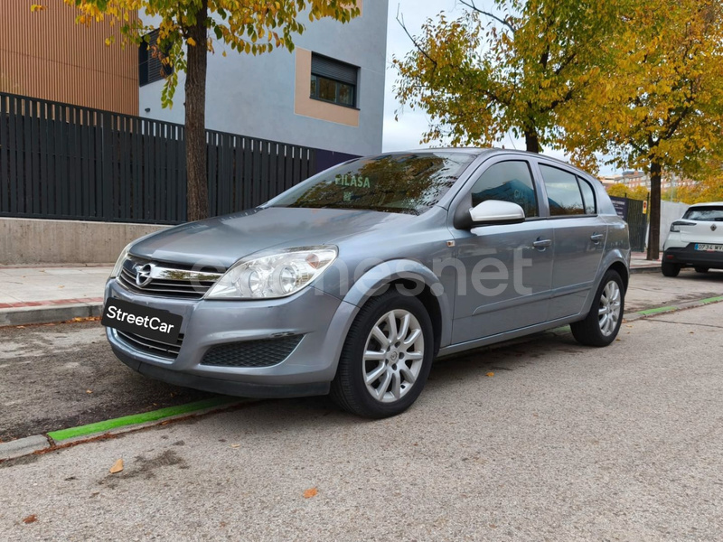 OPEL Astra 1.7 CDTi Cosmo