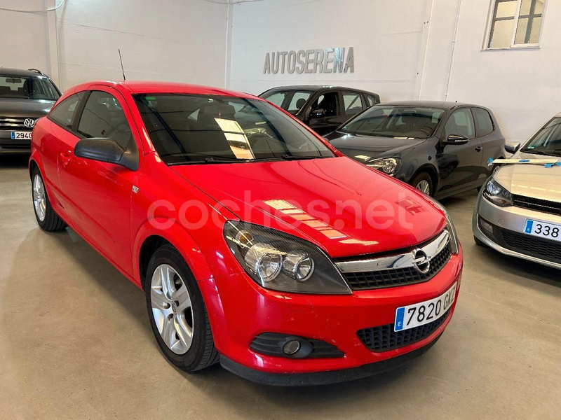 OPEL Astra GTC 1.6 16v Energy