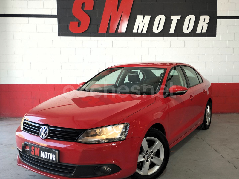 VOLKSWAGEN Jetta 1.6 TDI Advance Bluemotion Tech