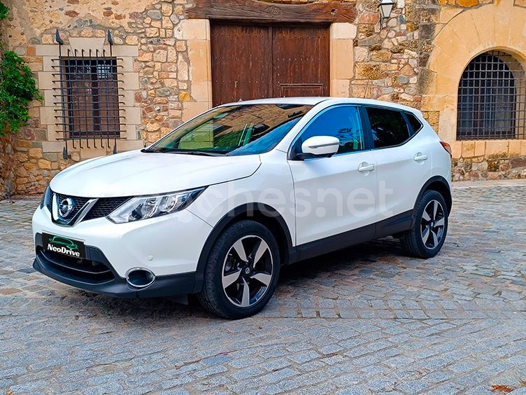 NISSAN QASHQAI 1.2i DIGT SS 360 S 4X2