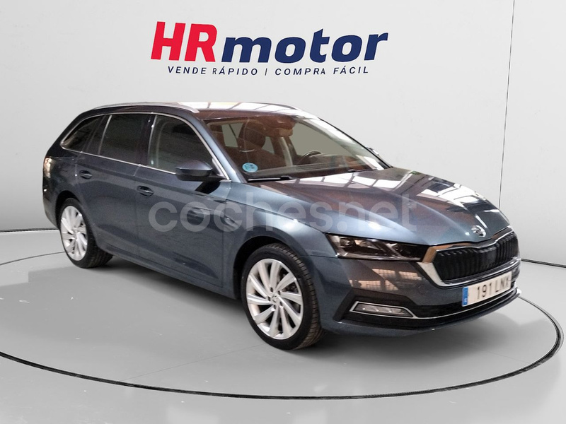 SKODA Octavia Combi 1.5 TSI Manual Style