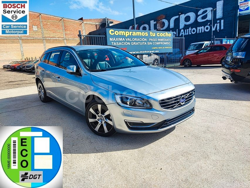 VOLVO V60 2.4 D6 Hibrido AWD Auto