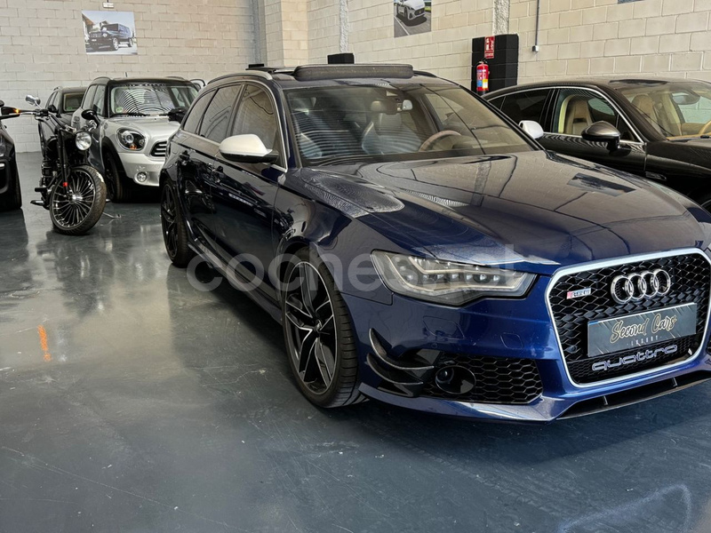 AUDI RS6 Avant 4.0 TFSI quattro tiptronic