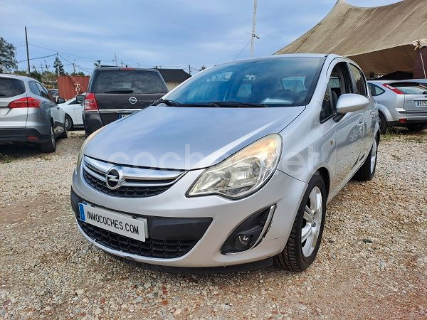 OPEL Corsa 1.4 Cosmo Auto