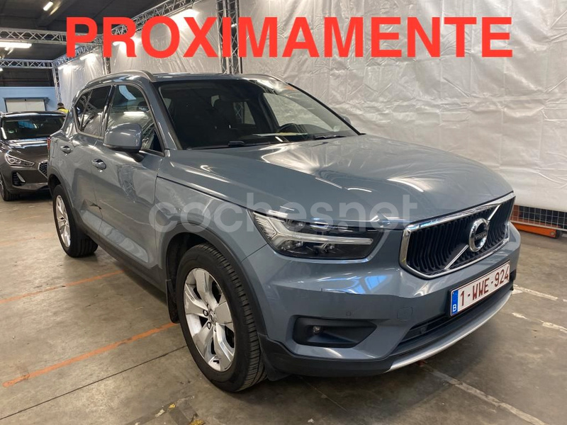 VOLVO XC40 2.0 D3 Momentum Auto 5p.