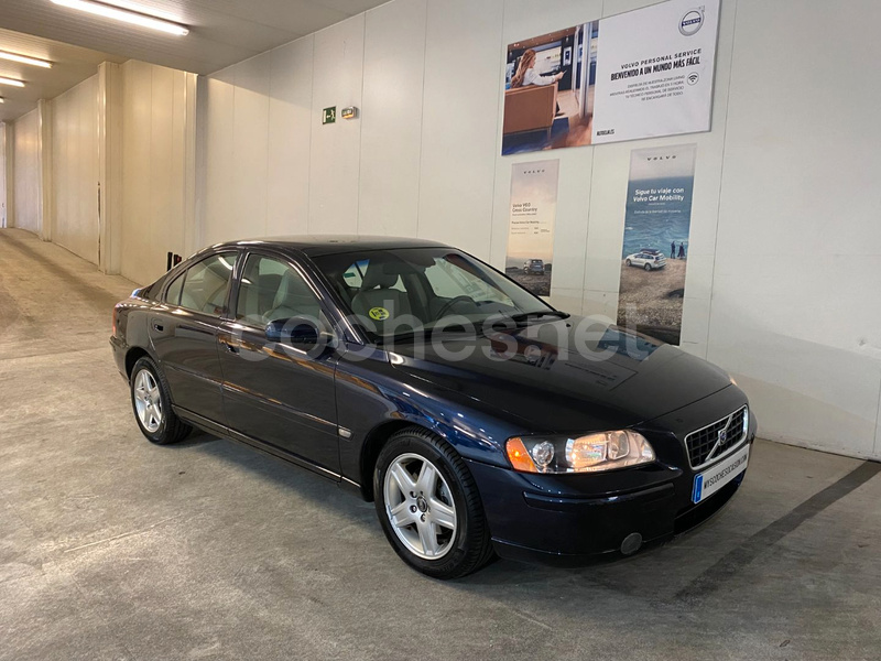 VOLVO S60 2.4 140 Momentum